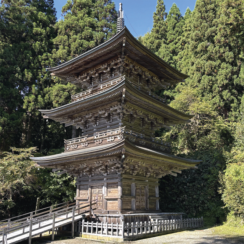 三重塔